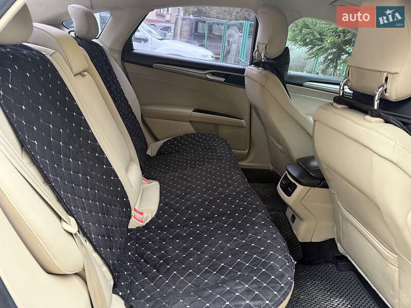 Седан Ford Fusion 2012 в Надворной фото 11 Седан Ford Fusion 2012 в Надворной