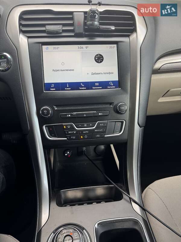 Седан Ford Fusion 2018 в Киеве фото 3 Седан Ford Fusion 2018 в Киеве