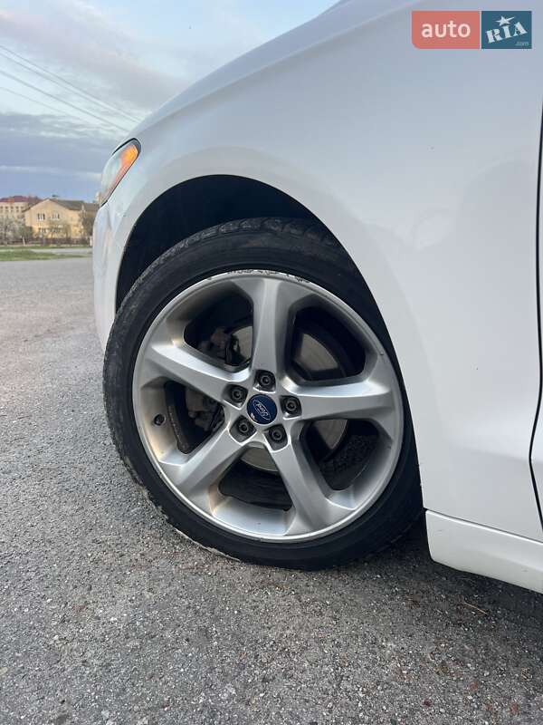 Седан Ford Fusion 2013 в Дубно фото 6 Седан Ford Fusion 2013 в Дубно