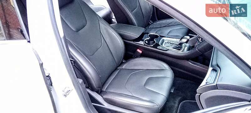 Седан Ford Fusion 2016 в Киеве фото 9 Седан Ford Fusion 2016 в Киеве