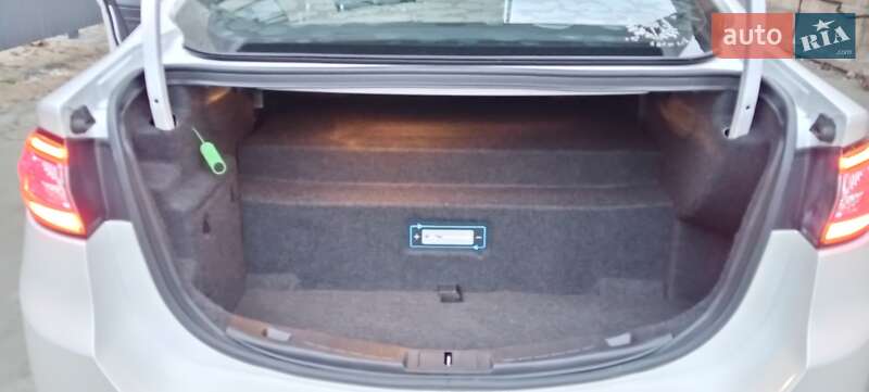 Седан Ford Fusion 2016 в Киеве фото 16 Седан Ford Fusion 2016 в Киеве