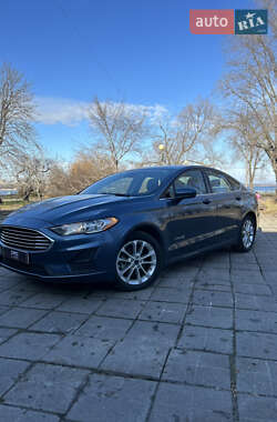 Седан Ford Fusion 2018 в Запорожье
