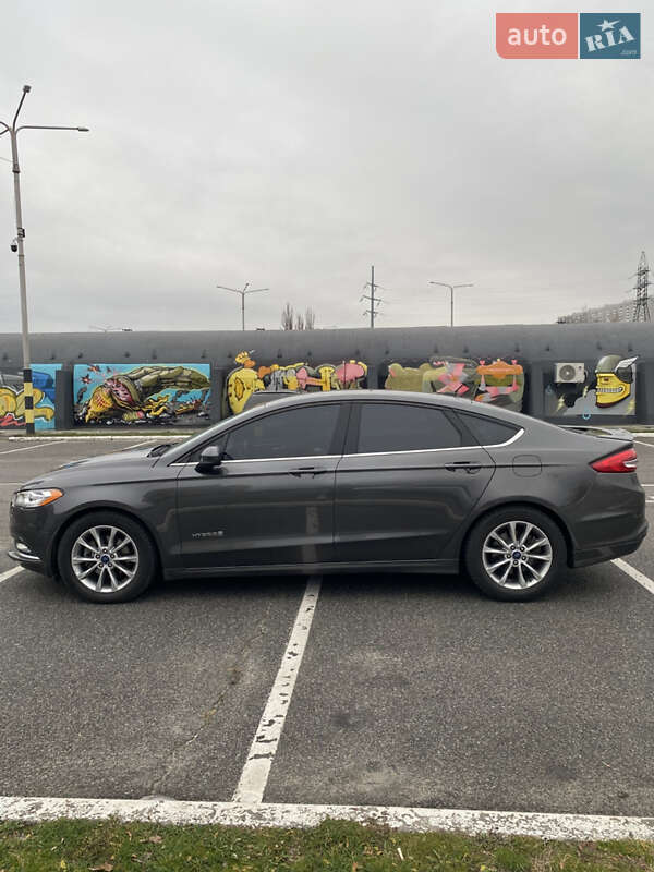 Седан Ford Fusion 2017 в Киеве фото 3 Седан Ford Fusion 2017 в Киеве