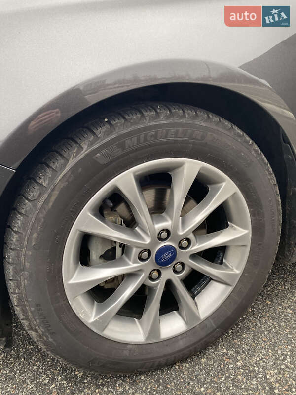 Седан Ford Fusion 2017 в Киеве фото 20 Седан Ford Fusion 2017 в Киеве