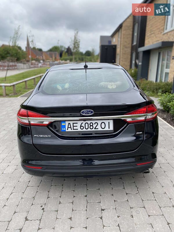 Седан Ford Fusion 2017 в Львові