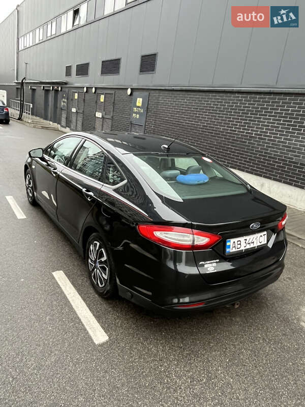 Седан Ford Fusion 2014 в Києві фото 3 Седан Ford Fusion 2014 в Києві