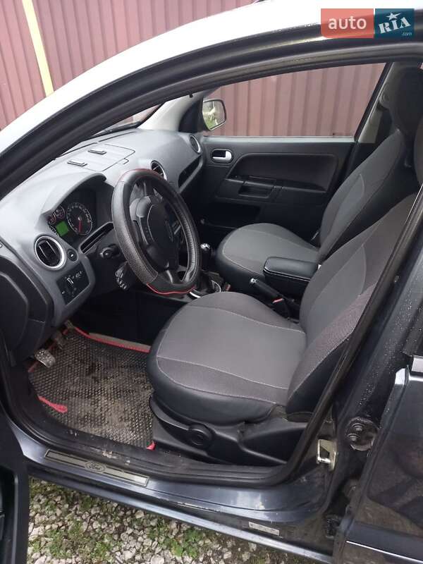 Хэтчбек Ford Fusion 2009 в Днепре фото 14 Хэтчбек Ford Fusion 2009 в Днепре