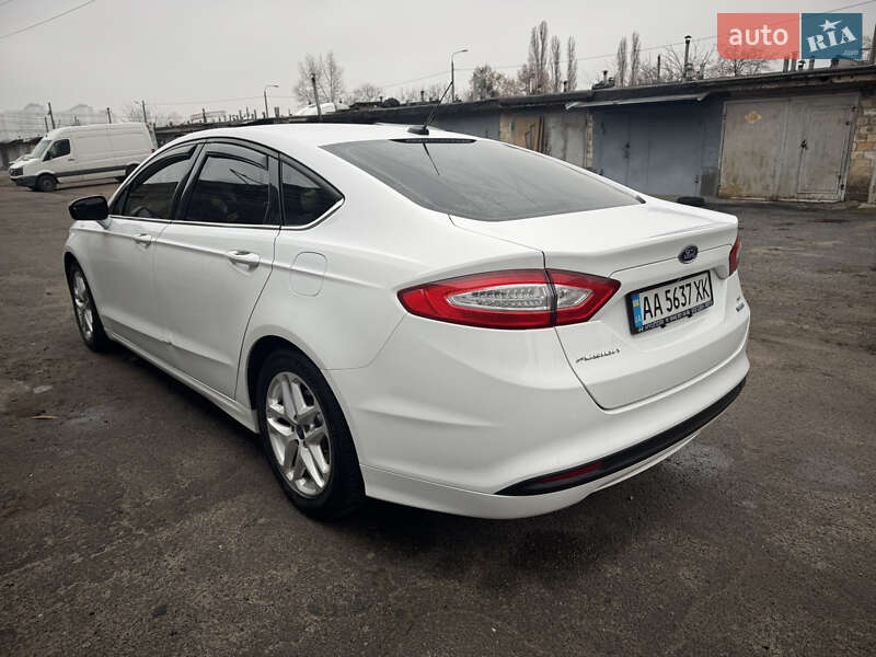 Седан Ford Fusion 2015 в Киеве фото 4 Седан Ford Fusion 2015 в Киеве
