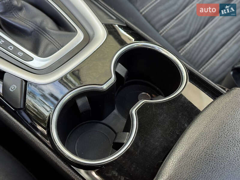 Седан Ford Fusion 2015 в Киеве