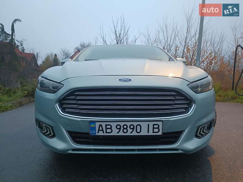 Седан Ford Fusion 2013 в Виннице