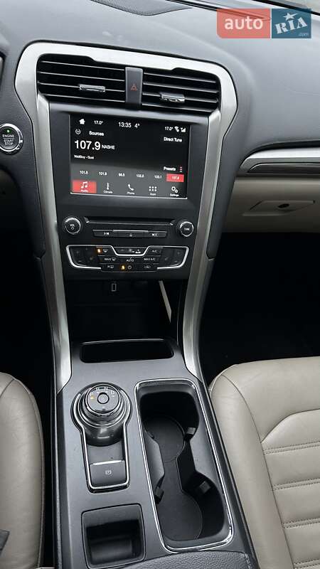 Седан Ford Fusion 2016 в Киеве фото 21 Седан Ford Fusion 2016 в Киеве