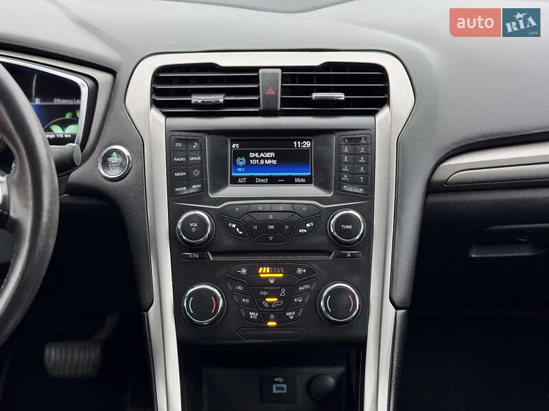 Седан Ford Fusion 2017 в Киеве