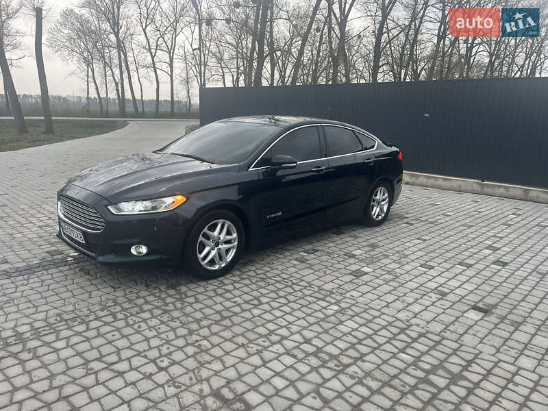 Седан Ford Fusion 2014 в Виннице