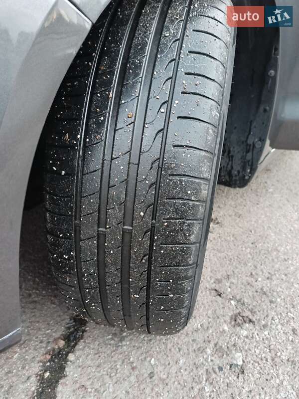 Седан Ford Fusion 2015 в Чернігові