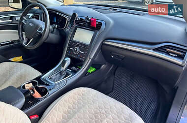 Седан Ford Fusion 2015 в Одессе