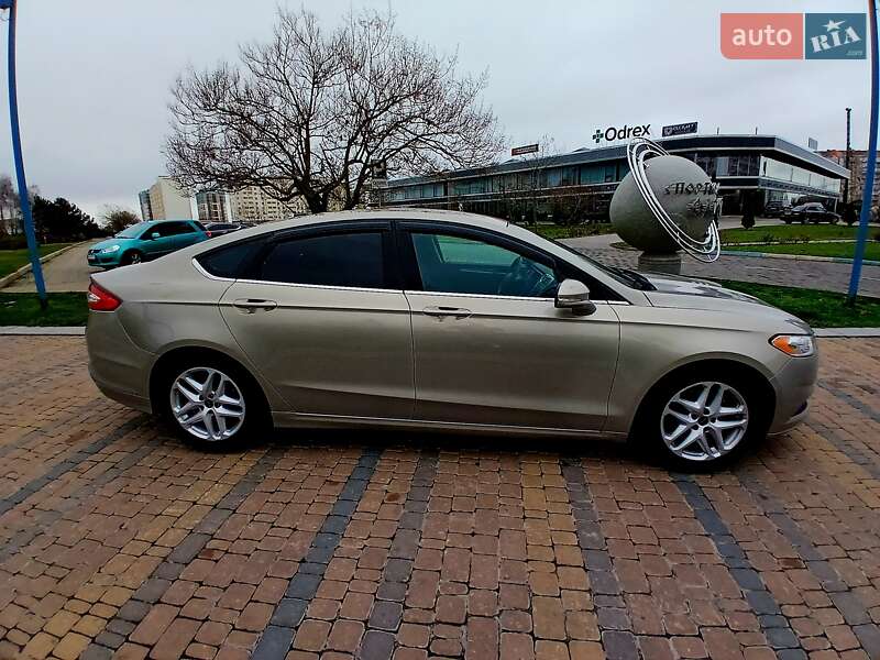 Седан Ford Fusion 2015 в Южном фото 7 Седан Ford Fusion 2015 в Южном
