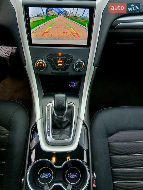 Седан Ford Fusion 2015 в Южном фото 10 Седан Ford Fusion 2015 в Южном