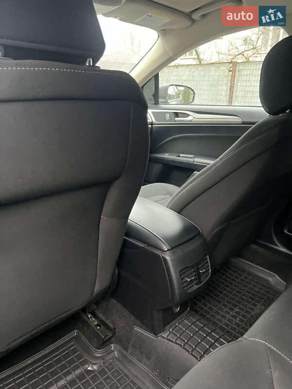 Седан Ford Fusion 2019 в Києві