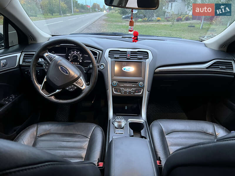 Седан Ford Fusion 2017 в Новгород-Северском