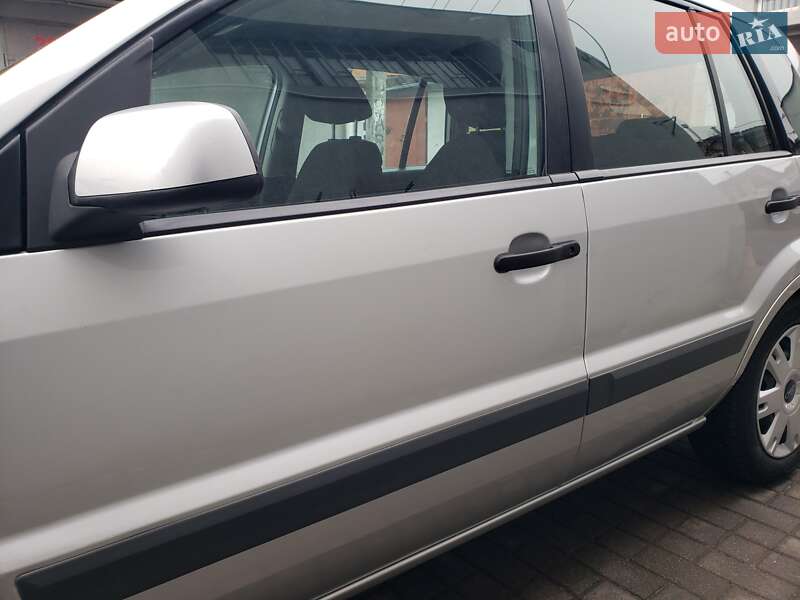 Хетчбек Ford Fusion 2009 в Вінниці