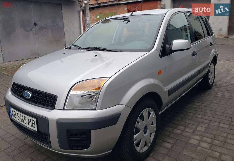 Хетчбек Ford Fusion 2009 в Вінниці