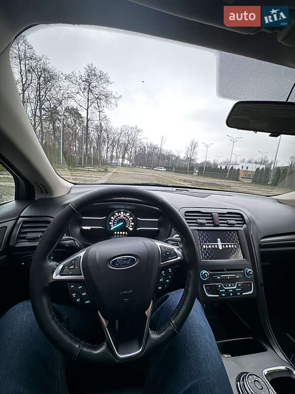 Седан Ford Fusion 2018 в Харькове фото 18 Седан Ford Fusion 2018 в Харькове