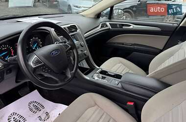 Седан Ford Fusion 2019 в Луцке