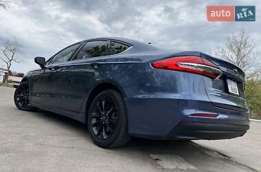 Седан Ford Fusion 2018 в Одессе