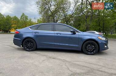 Седан Ford Fusion 2018 в Одессе