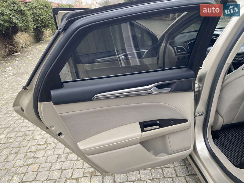 Седан Ford Fusion 2017 в Черновцах фото 27 Седан Ford Fusion 2017 в Черновцах