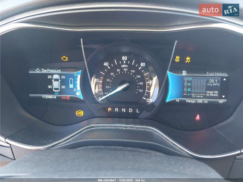 Седан Ford Fusion 2018 в Львове