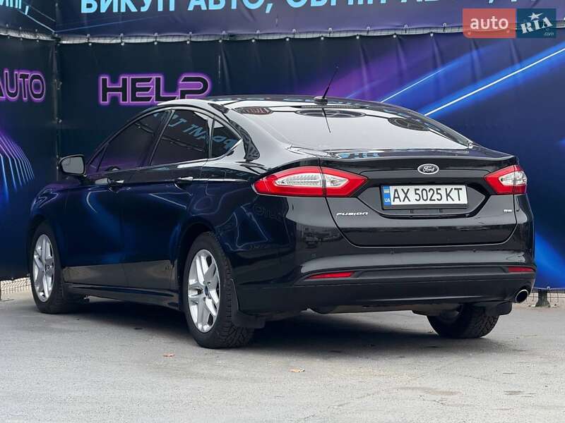 Седан Ford Fusion 2013 в Запоріжжі