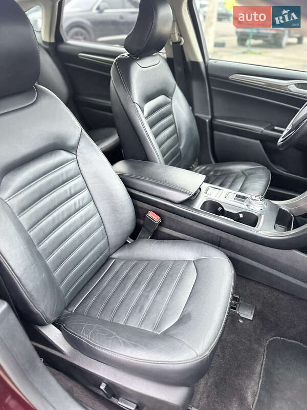 Седан Ford Fusion 2016 в Киеве фото 25 Седан Ford Fusion 2016 в Киеве