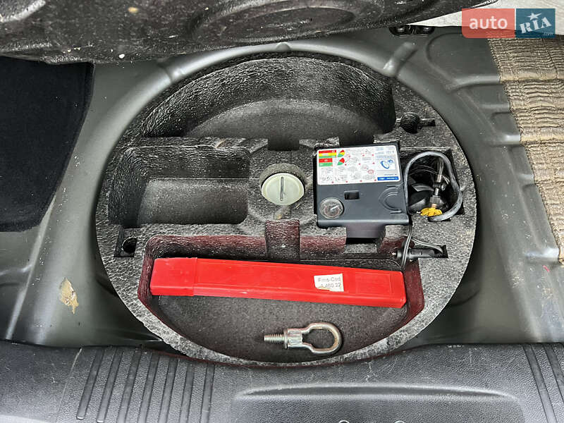 Хэтчбек Ford Fusion 2009 в Луцке