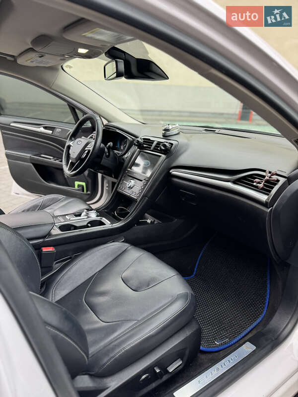 Седан Ford Fusion 2017 в Львове фото 15 Седан Ford Fusion 2017 в Львове