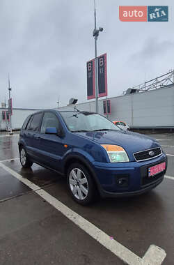 Хэтчбек Ford Fusion 2008 в Киеве