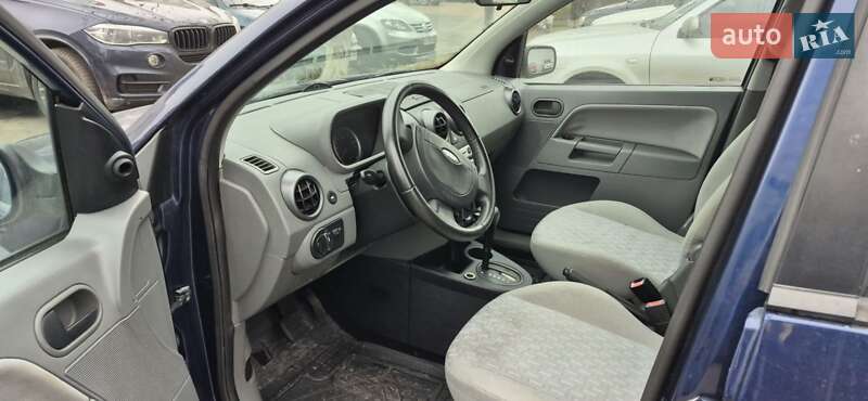 Хэтчбек Ford Fusion 2004 в Киеве фото 4 Хэтчбек Ford Fusion 2004 в Киеве