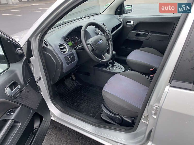 Хэтчбек Ford Fusion 2007 в Житомире фото 7 Хэтчбек Ford Fusion 2007 в Житомире