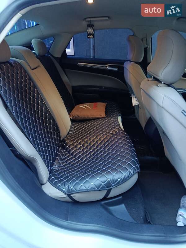 Седан Ford Fusion 2019 в Киеве фото 23 Седан Ford Fusion 2019 в Киеве