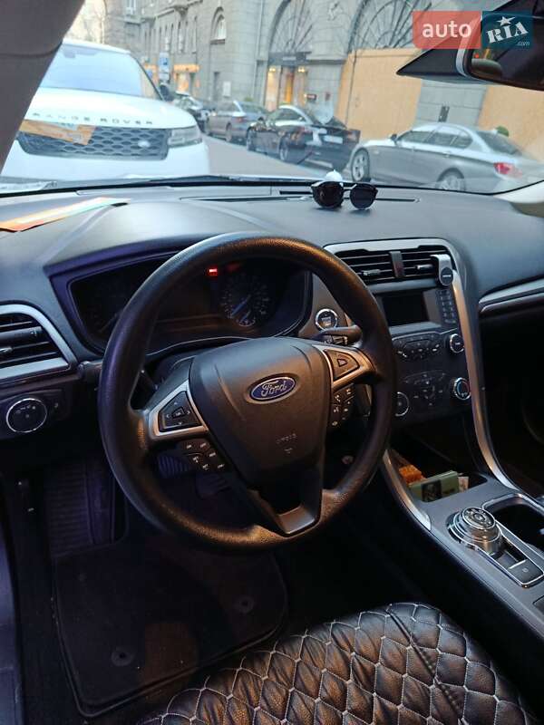 Седан Ford Fusion 2019 в Киеве фото 27 Седан Ford Fusion 2019 в Киеве