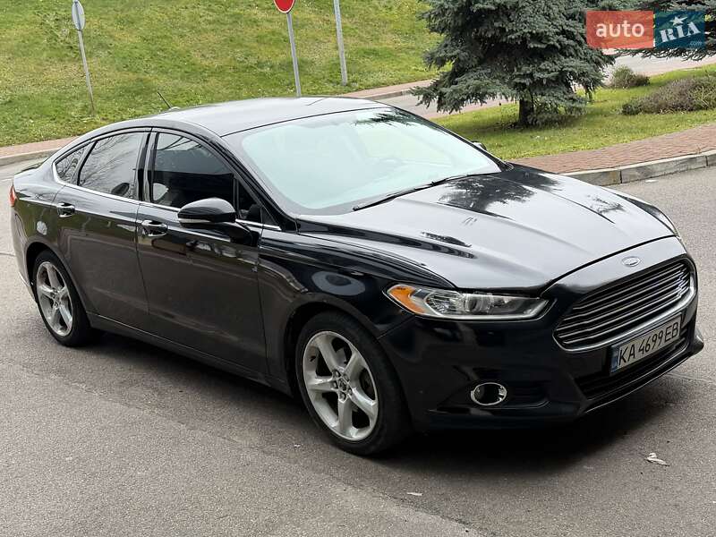 Ford Fusion 2016