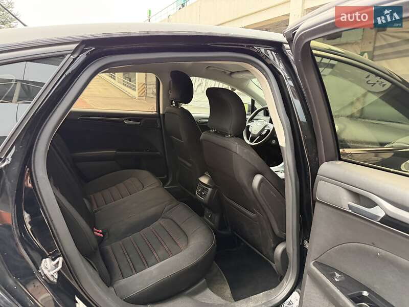 Седан Ford Fusion 2016 в Каменском фото 41 Седан Ford Fusion 2016 в Каменском