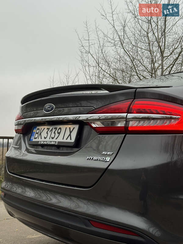 Седан Ford Fusion 2017 в Ровно фото 10 Седан Ford Fusion 2017 в Ровно