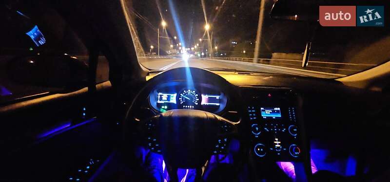 Седан Ford Fusion 2015 в Полтаве