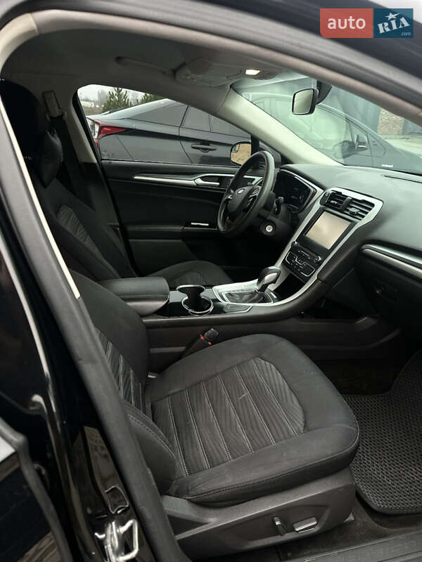 Седан Ford Fusion 2016 в Хмельницком фото 7 Седан Ford Fusion 2016 в Хмельницком