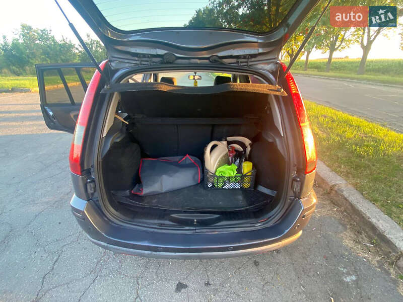 Хэтчбек Ford Fusion 2005 в Владимире фото 4 Хэтчбек Ford Fusion 2005 в Владимире