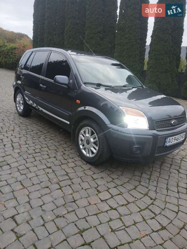 Седан Ford Fusion 2008 в Ужгороде фото 7 Седан Ford Fusion 2008 в Ужгороде