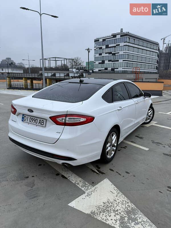 Седан Ford Fusion 2013 в Киеве фото 5 Седан Ford Fusion 2013 в Киеве