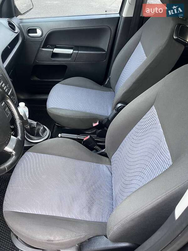 Хэтчбек Ford Fusion 2008 в Киеве фото 19 Хэтчбек Ford Fusion 2008 в Киеве