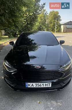 Седан Ford Fusion 2016 в Шостке